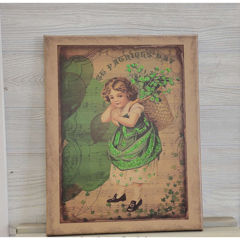 Vintage Style St Patrick's Day Girl Canvas