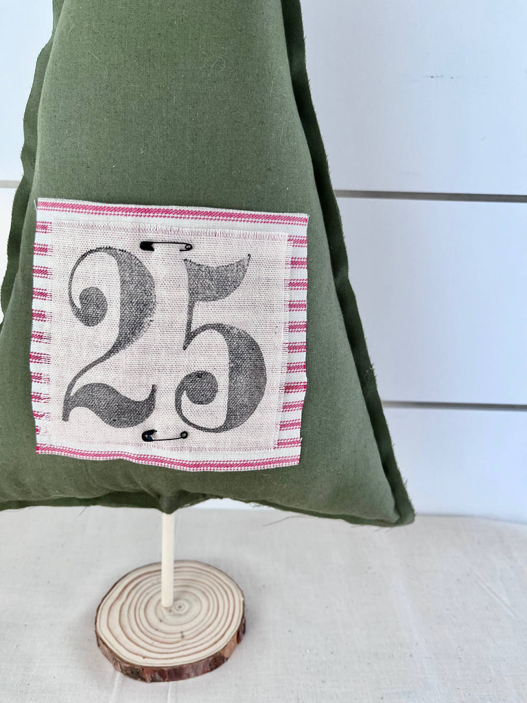 18" Primitive Pine Christmas Tree