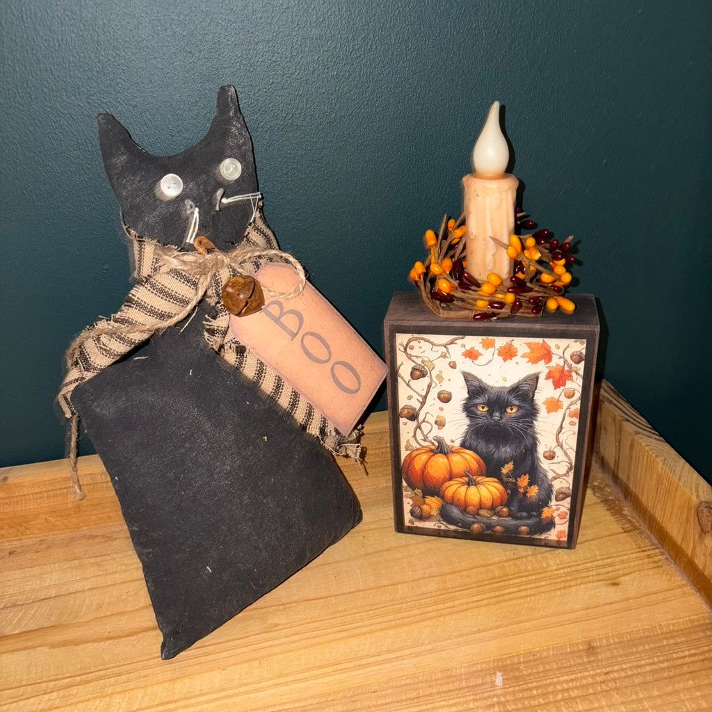 Black Cat and Pumpkins Folk Art Block with Timer Candle