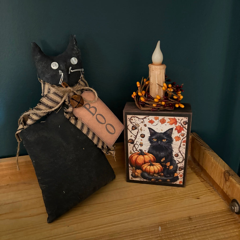 Black Cat and Pumpkins Folk Art Block with Timer Candle