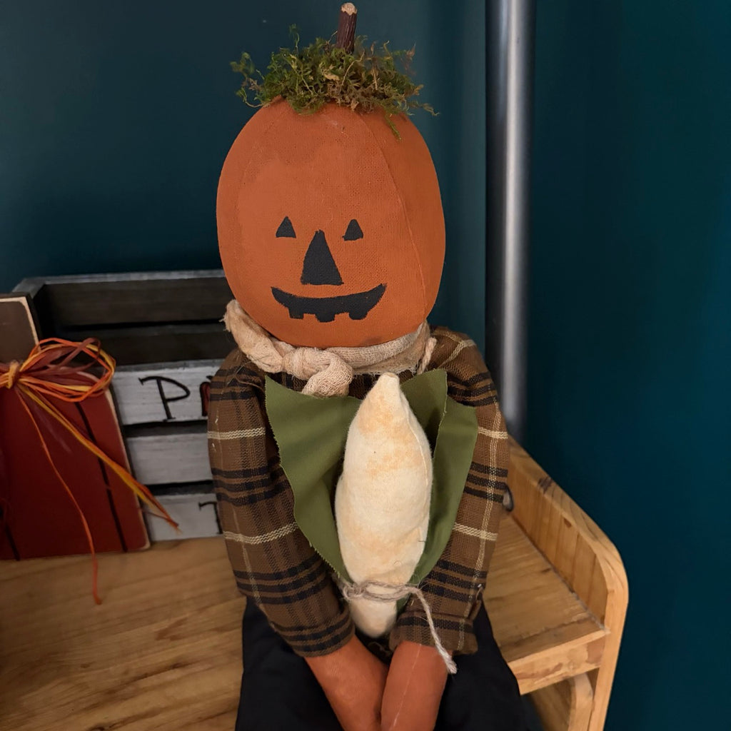 Large Primitive Pumpkin Doll with Corn Husk