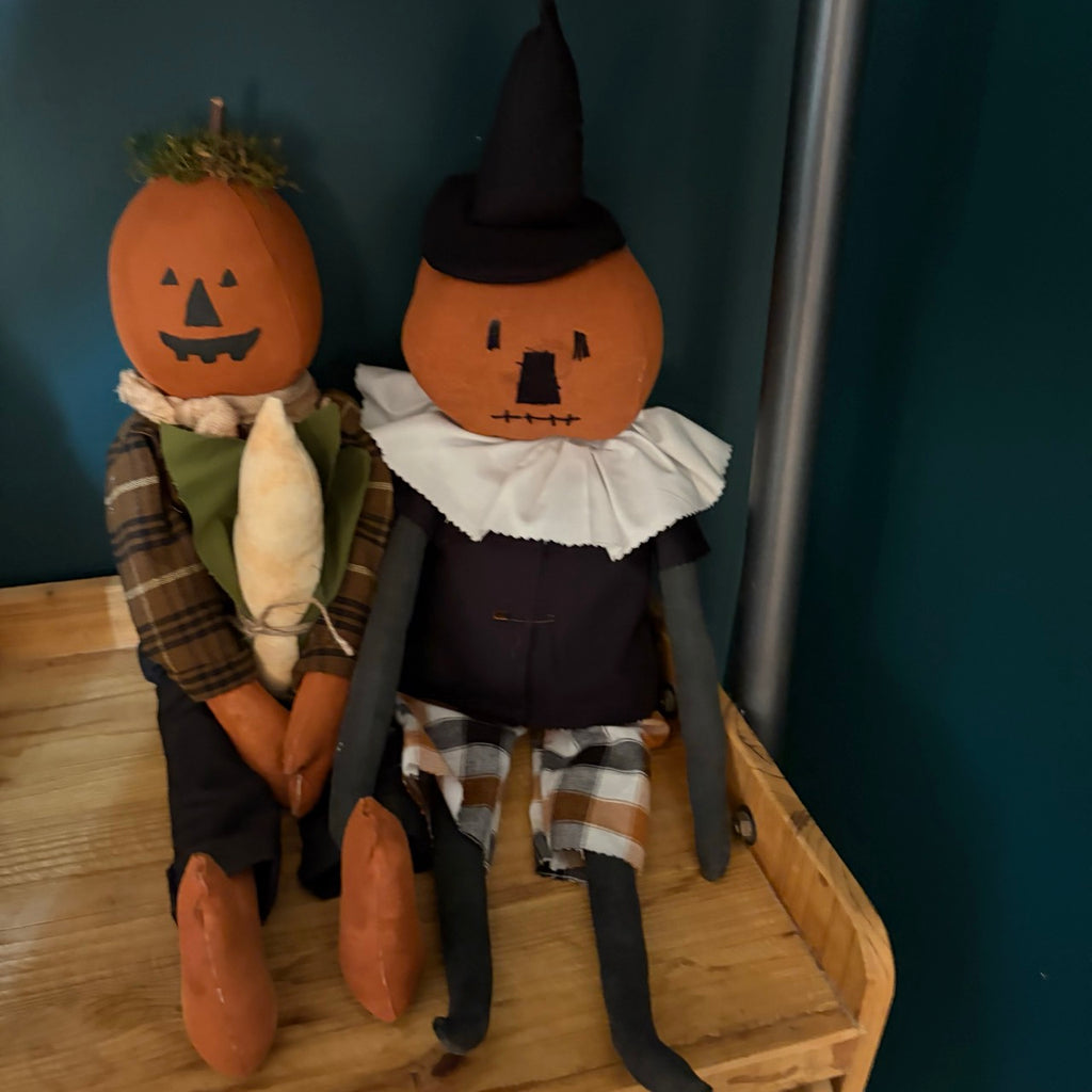 Large Primitive Pumpkin Doll with Corn Husk