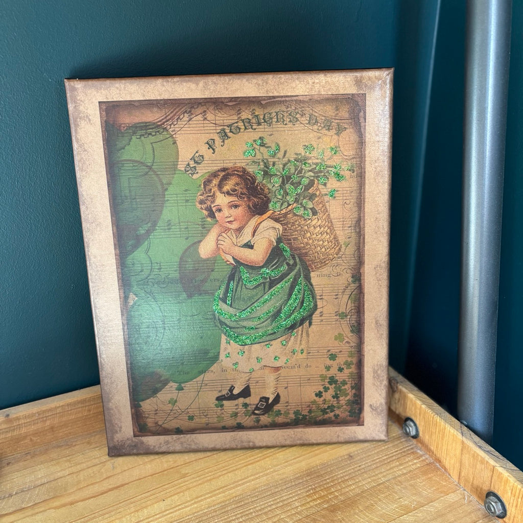 Vintage Style St Patrick's Day Girl Canvas