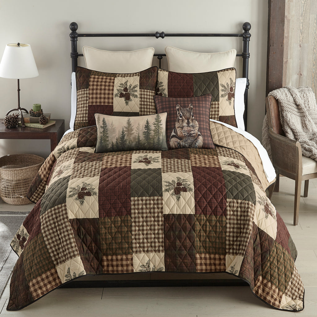 Pine Panels Quilt Set