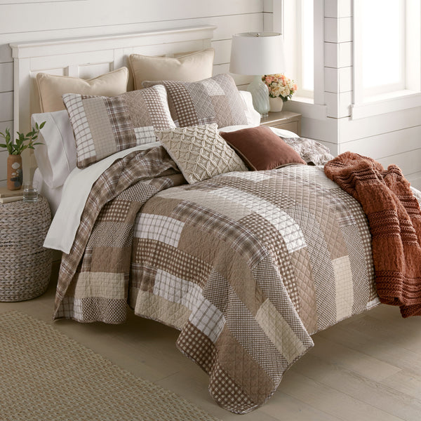 Highland Plaid Quilt Set