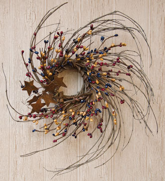 Colonial Mix Pip Berry Wreath with Rusty Stars