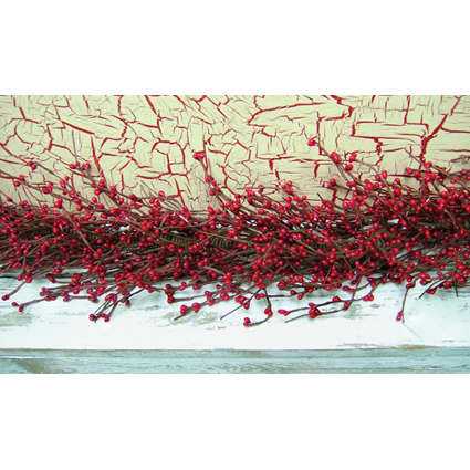 Red Pip Berry Garland