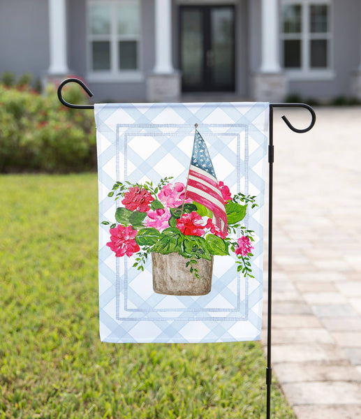 Patriotic Garden Flag – Pink and Red Bouquet