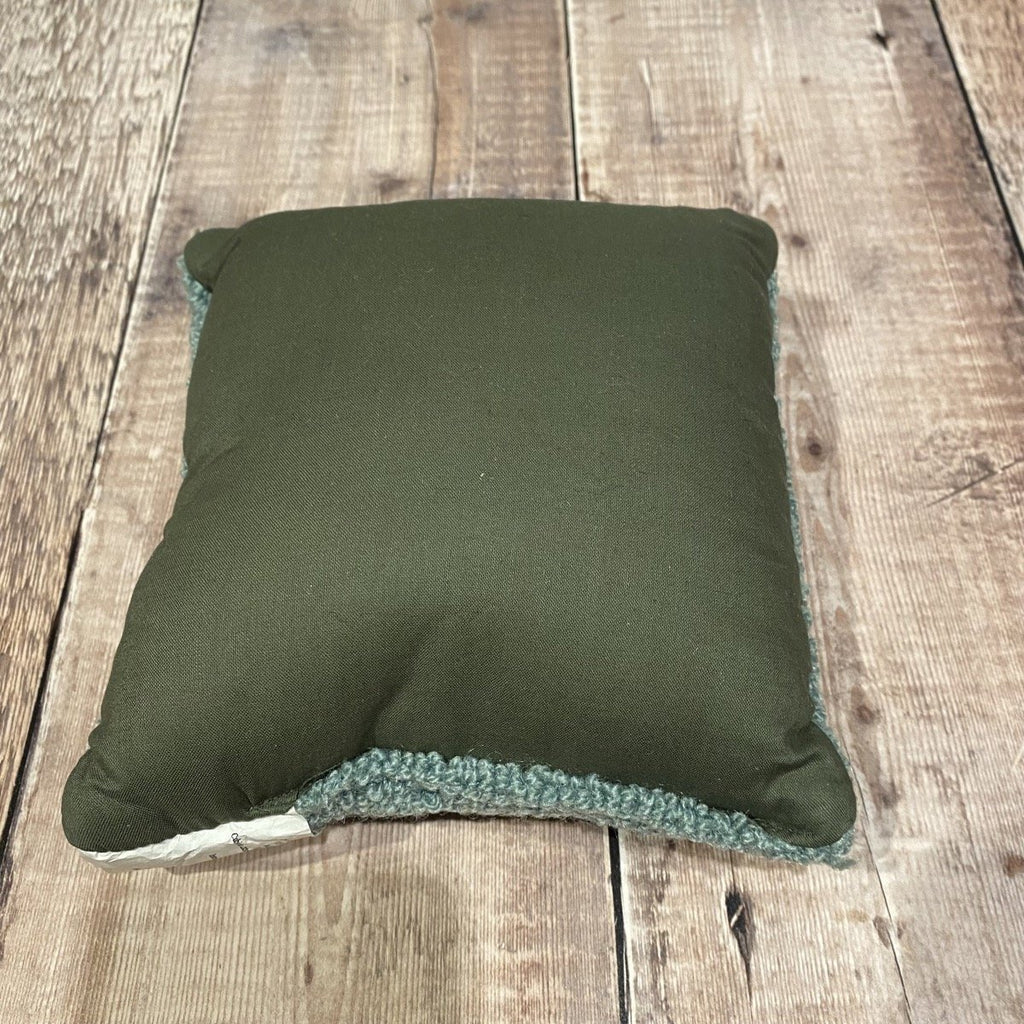 Black Lab Forest Little Hooked Cushion - Olde Glory
